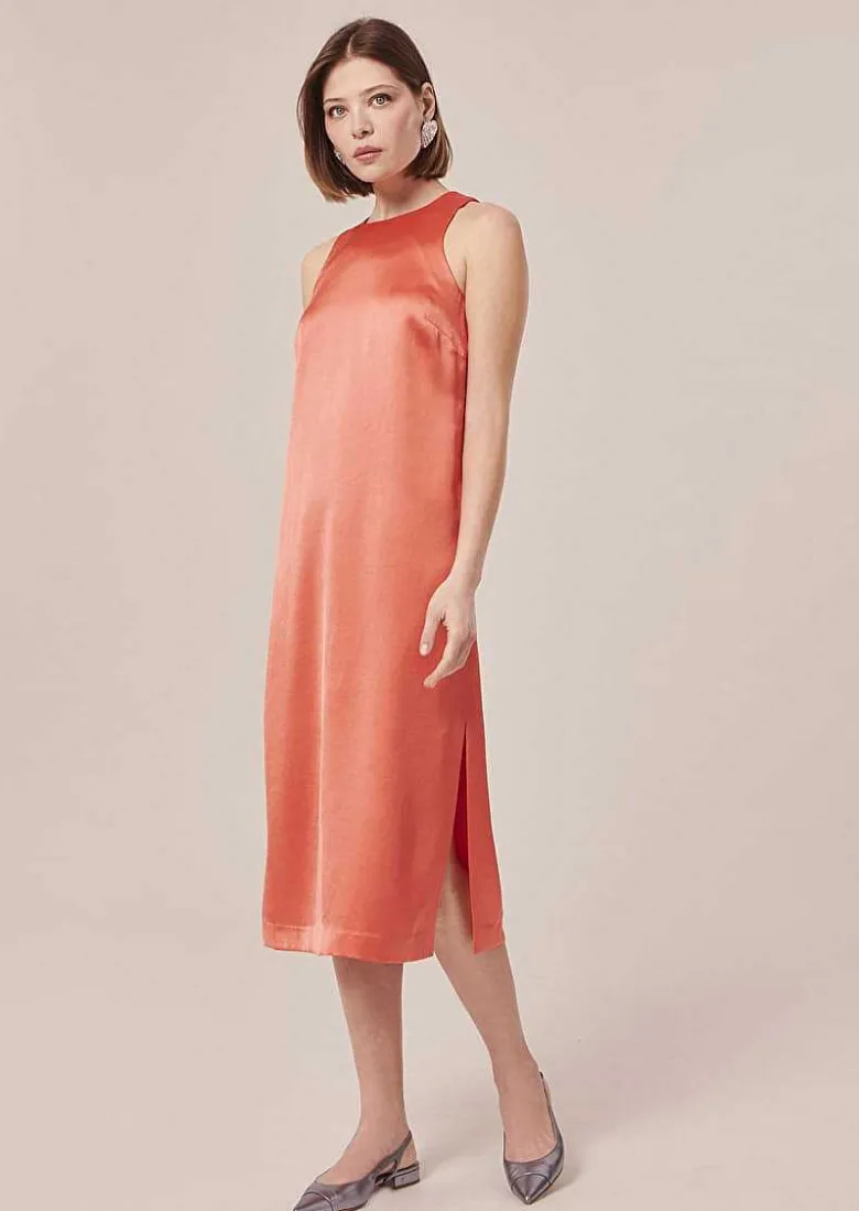 TARA JARMON Roselyne Coral Dess In Fluid Satin Store